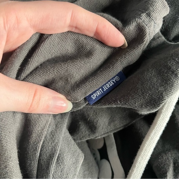 Disney World Hooded Spirit Jersey Adult Small Disney Parks Grey FLAWED. - Picture 7 of 7